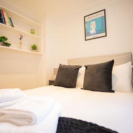 Perfect Location 4Bed 2 Bath Spacious Apartment London Ngoại thất bức ảnh