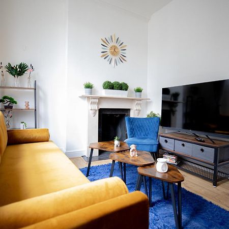 Perfect Location 4Bed 2 Bath Spacious Apartment London Ngoại thất bức ảnh